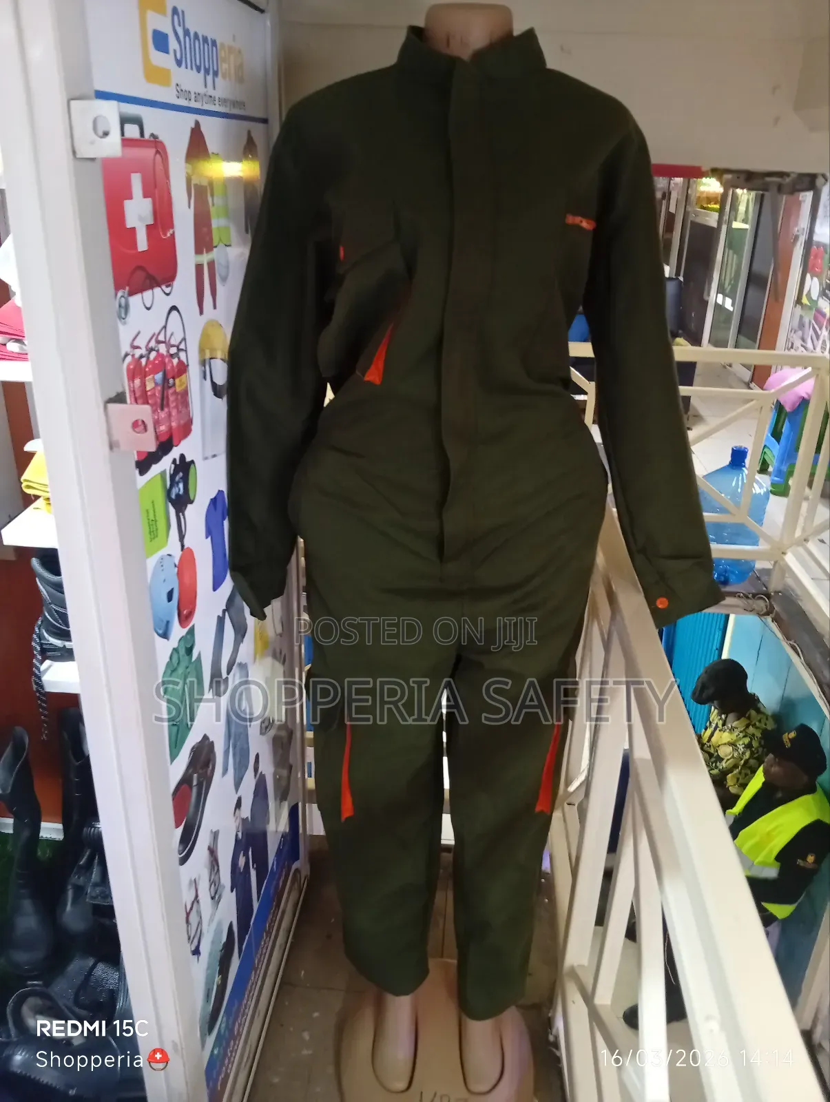Cargo Overall