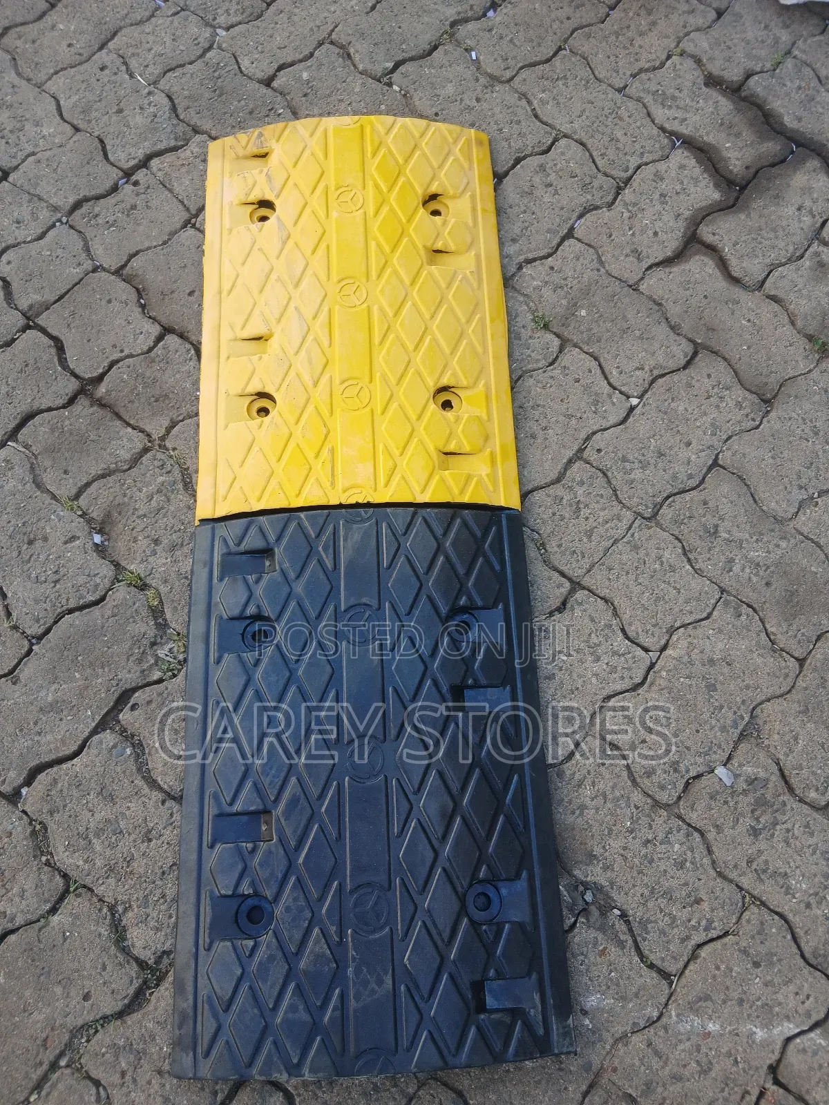 Rubber Speed Pump/ Yellow & Black Colour