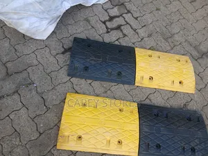 Rubber Speed Pump/ Yellow & Black Colour
