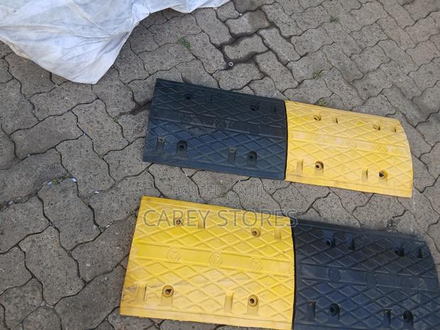 Rubber Speed Pump/ Yellow & Black Colour - thumbnail 4