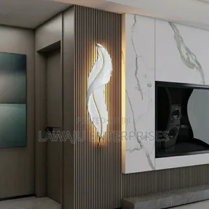 Hanging Feather  Wall Lamp