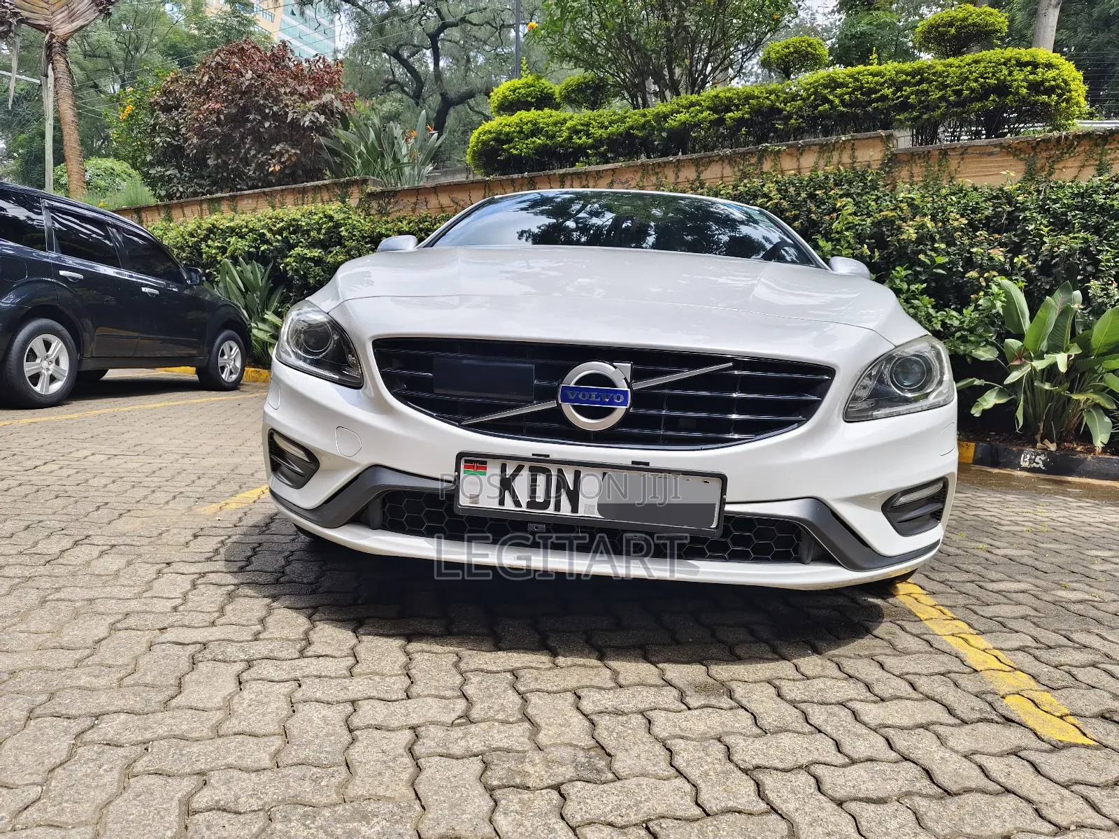 Volvo S60 T6 R-Design Platinum AWD 2017 White