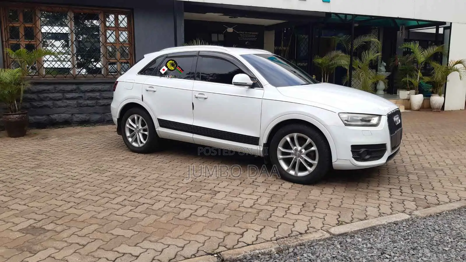 Audi Q3 2.0 TFSI 211hp quattro 2012 White