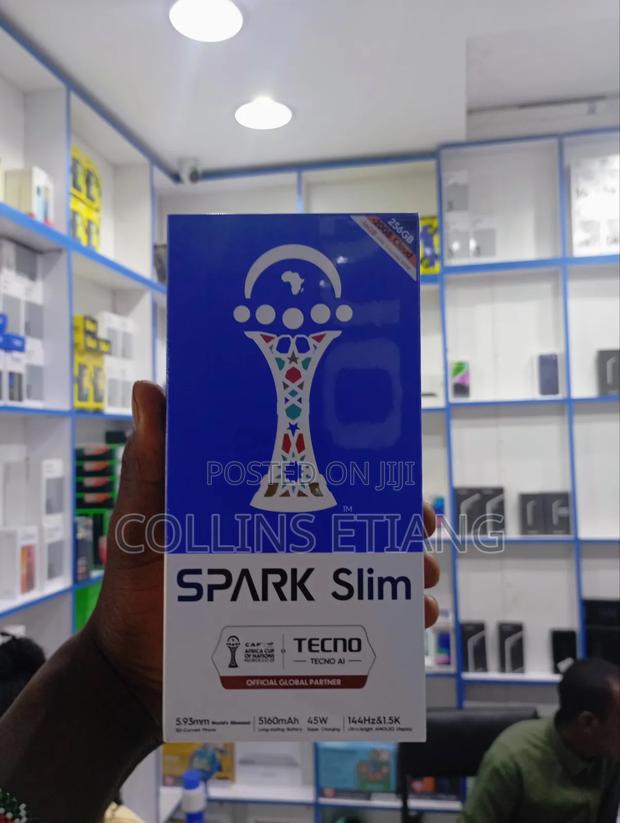 New Tecno Spark Slim 256 GB White - thumbnail 2