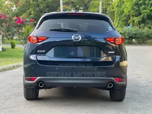 Mazda CX-5 2019 Blue