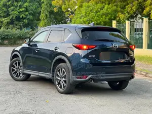 Mazda CX-5 2019 Blue