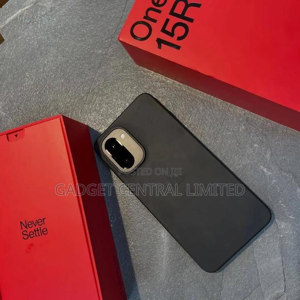 New OnePlus 15R 256 GB Black