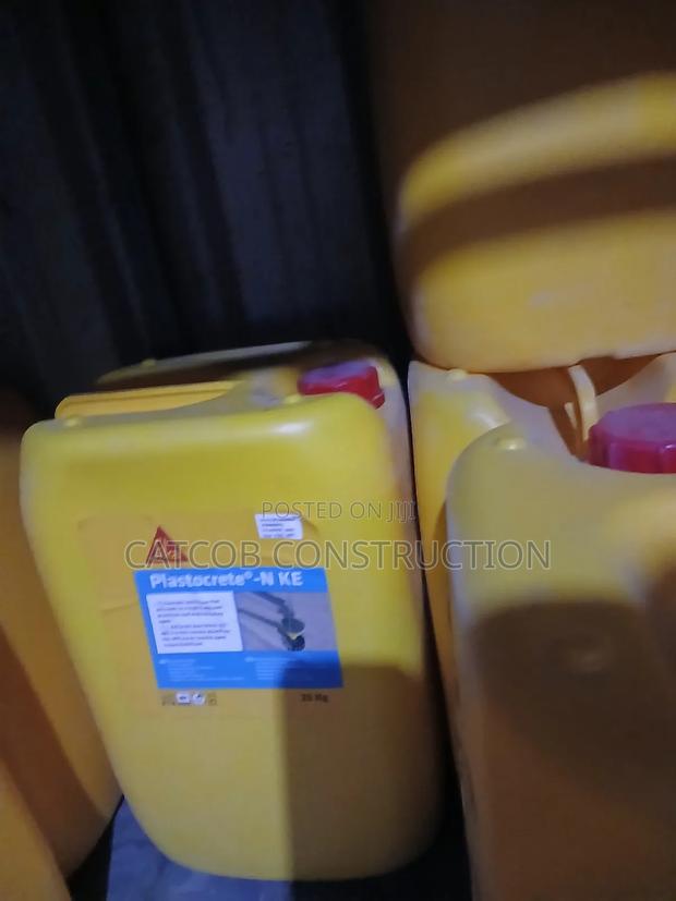 High-Performance Concrete Plasticizer - thumbnail 2