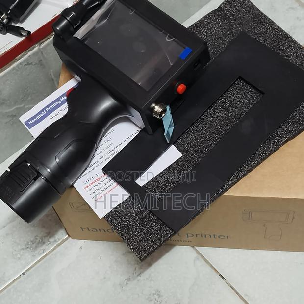 Smart Handheld Inkjet Printer Coding Machine - main view