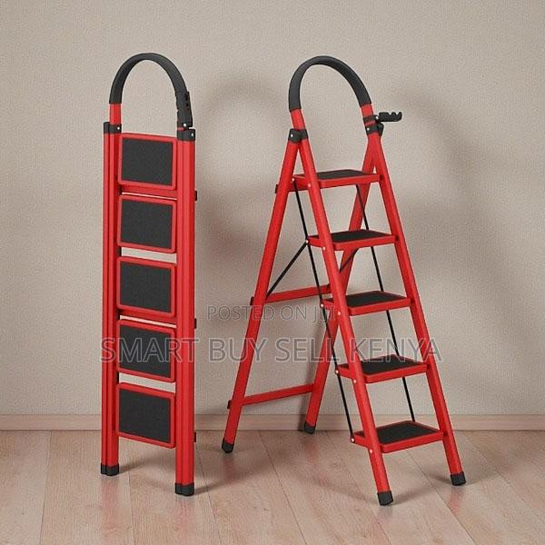 Robust Foldable Aluminum Home Utility 5 Step Ladder Stepladder - main view