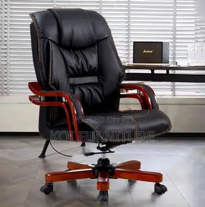 Office Chair : Leather Director's Executive Office Seat