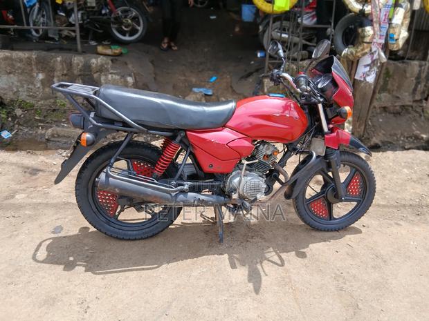 TVS HLX Plus ES 2021 Red - thumbnail 3