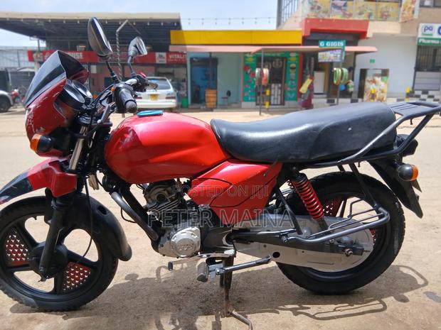 TVS HLX Plus ES 2021 Red - thumbnail 9