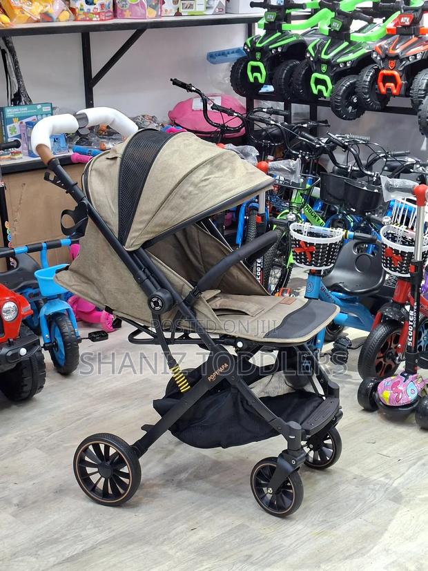 Lightweight Foldable Baby Stroller / Pram - thumbnail 2