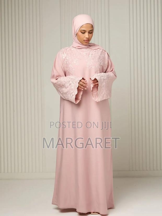 Classic Black Abaya for Ladies - main view