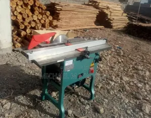 Precision- Calibrated Woodworking Machine Lida