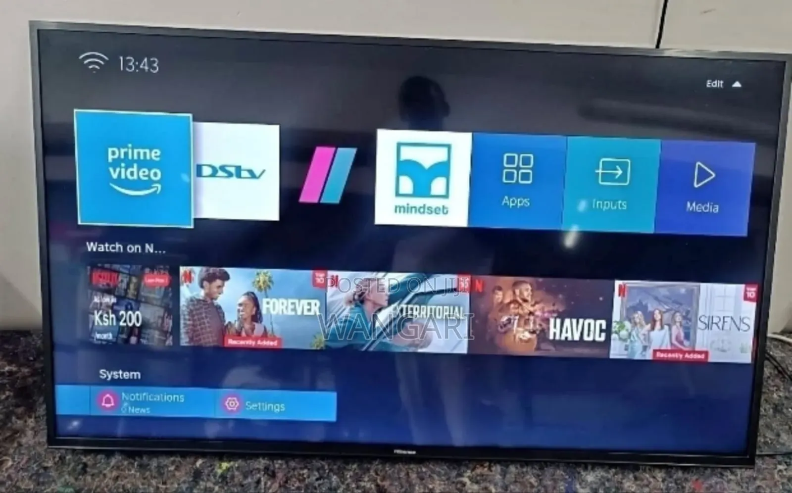 Frameless Hisense A6 Series Smart Tv 50 Inch