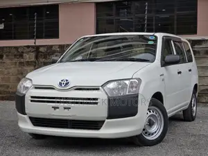 Toyota Probox 1.5 Hybrid DX 2019 White
