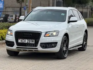 Audi Q5 2.0T Premium Quattro 2012 White