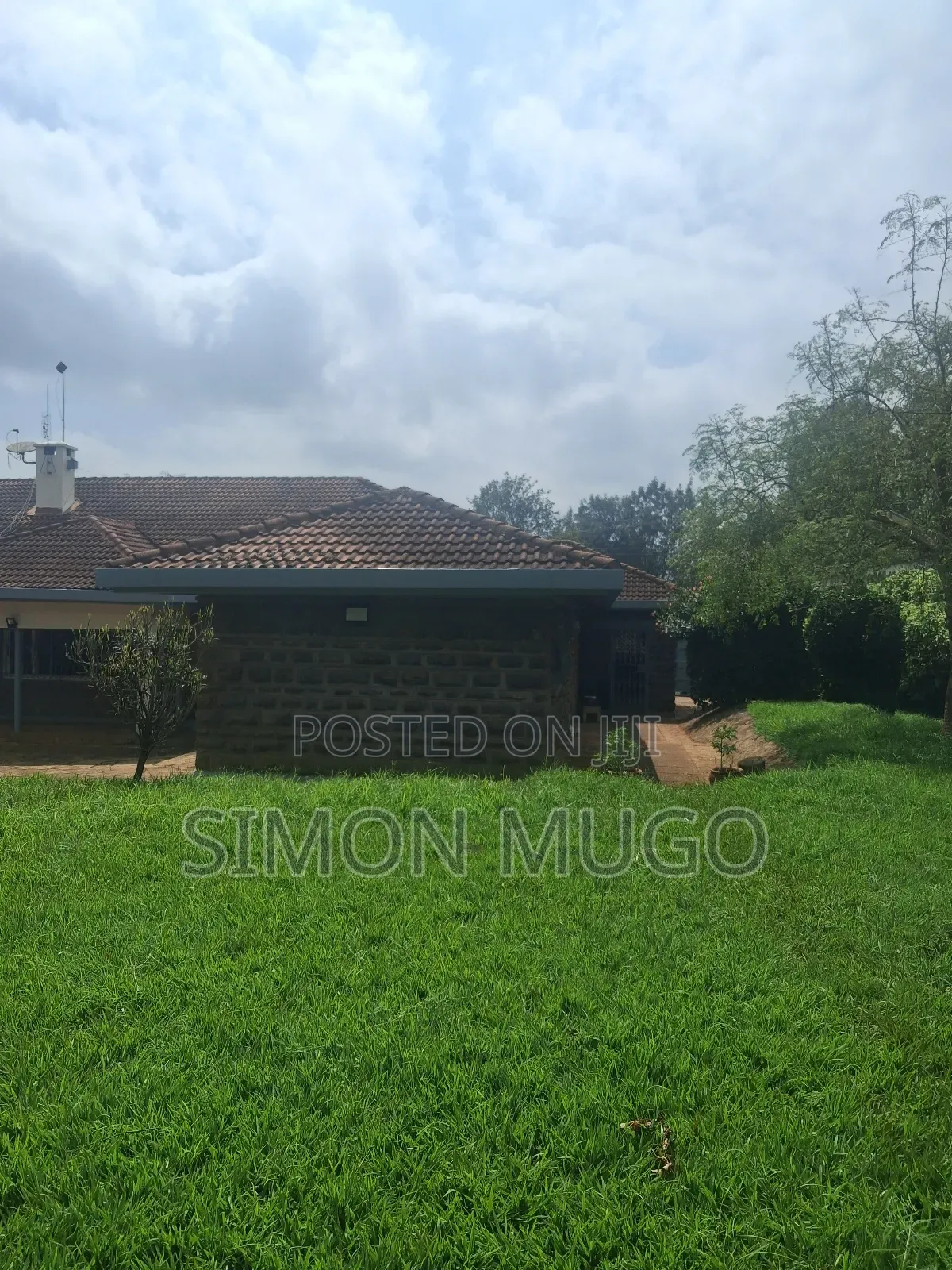 5bdrm Bungalow in Runda for rent