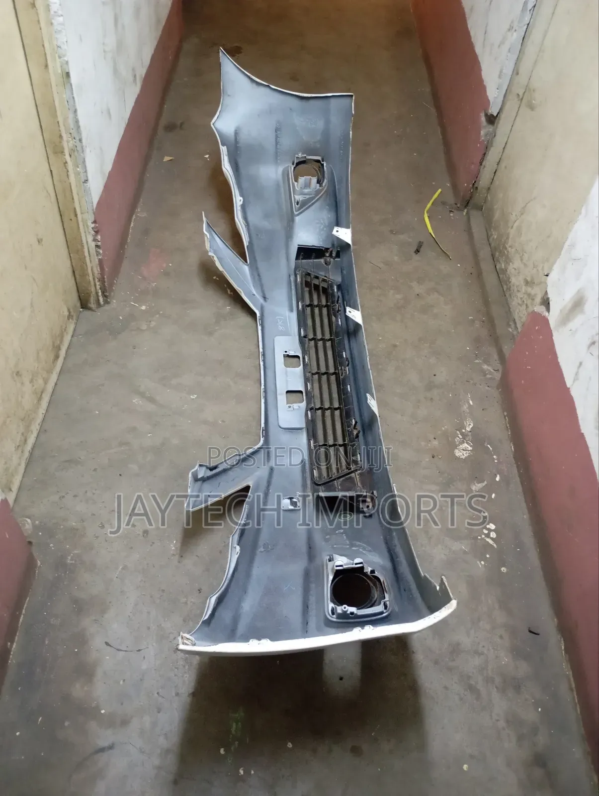 Mark X 2013 Frontbumper