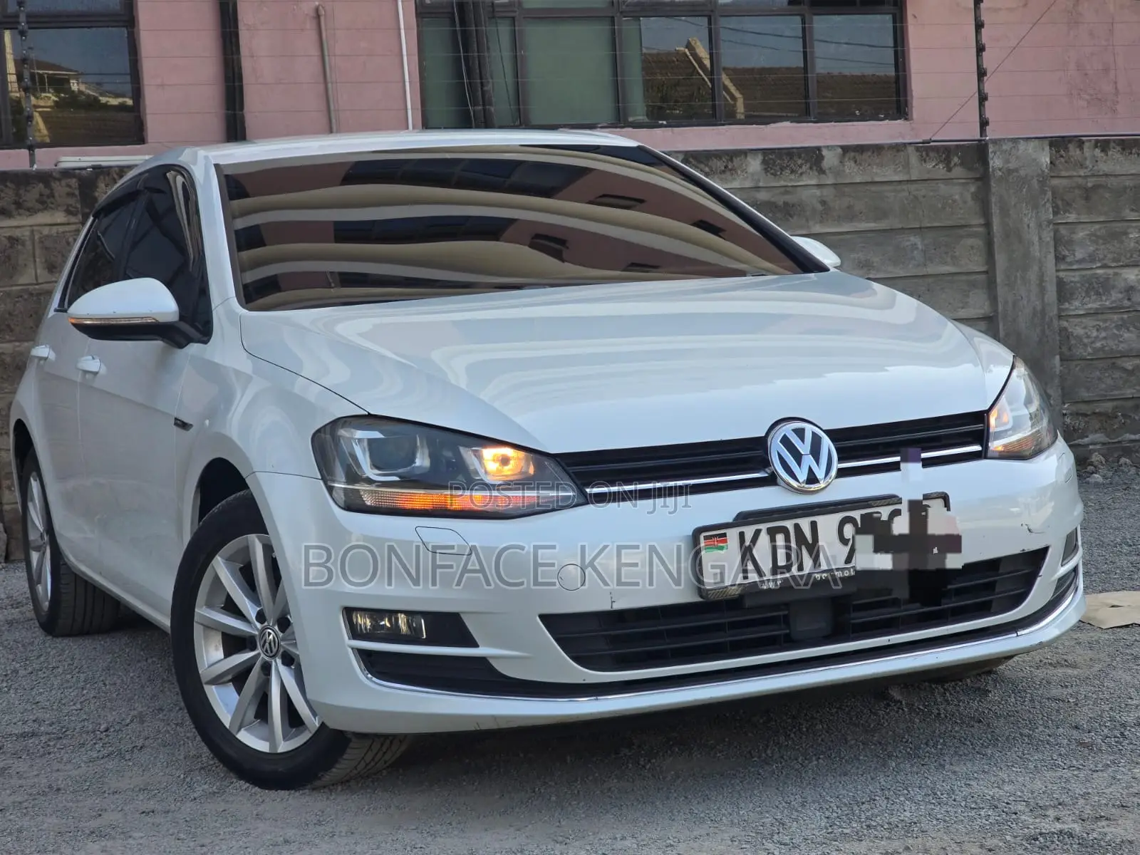 Volkswagen Golf 2016 White