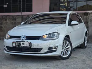 Volkswagen Golf 2016 White