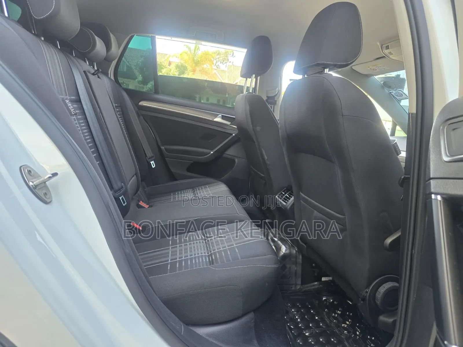 Volkswagen Golf 2016 White