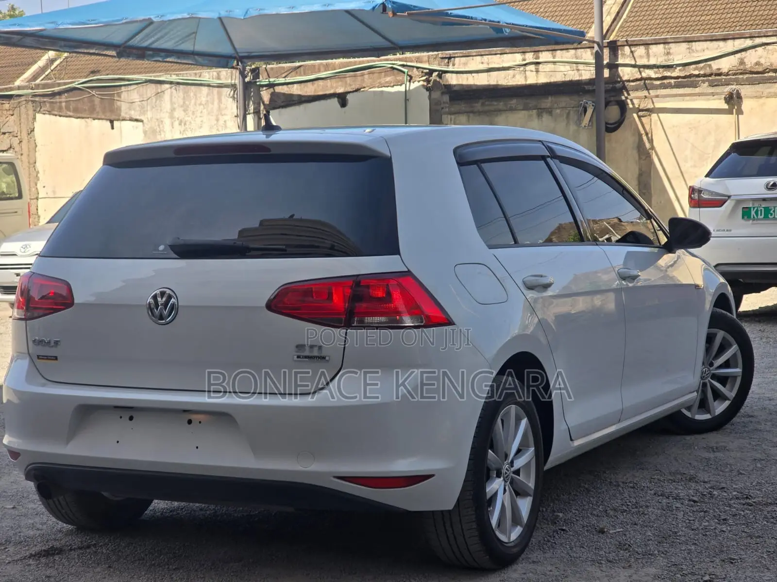 Volkswagen Golf 2016 White