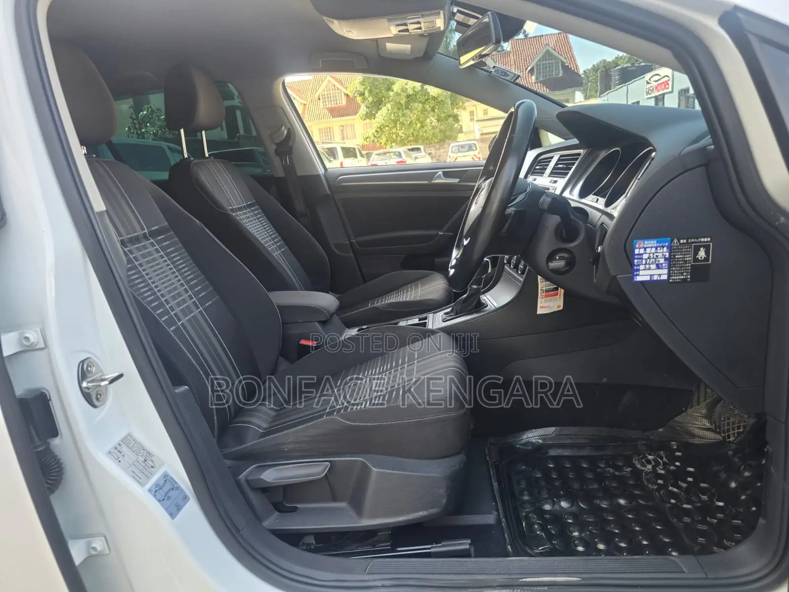 Volkswagen Golf 2016 White