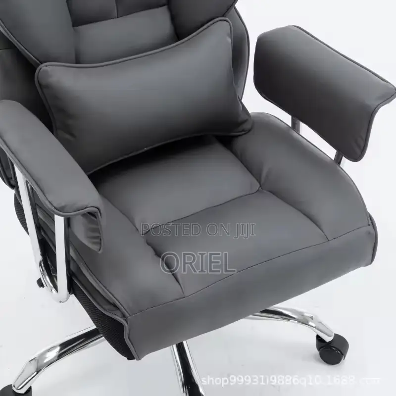 Office Chair : High-Back Executive Black Pu Leather Chair