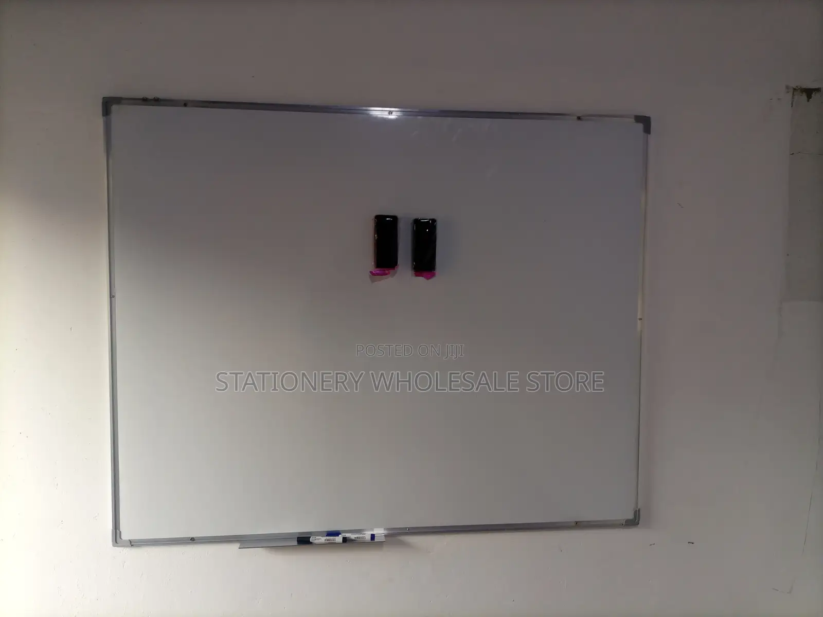 Quality Schools Whiteboard 120cm X 120cm