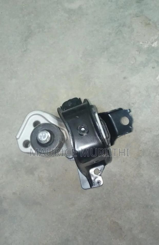 Engine Mounting Toyota Belta ,Axio, Fielder Premio (Rhs)