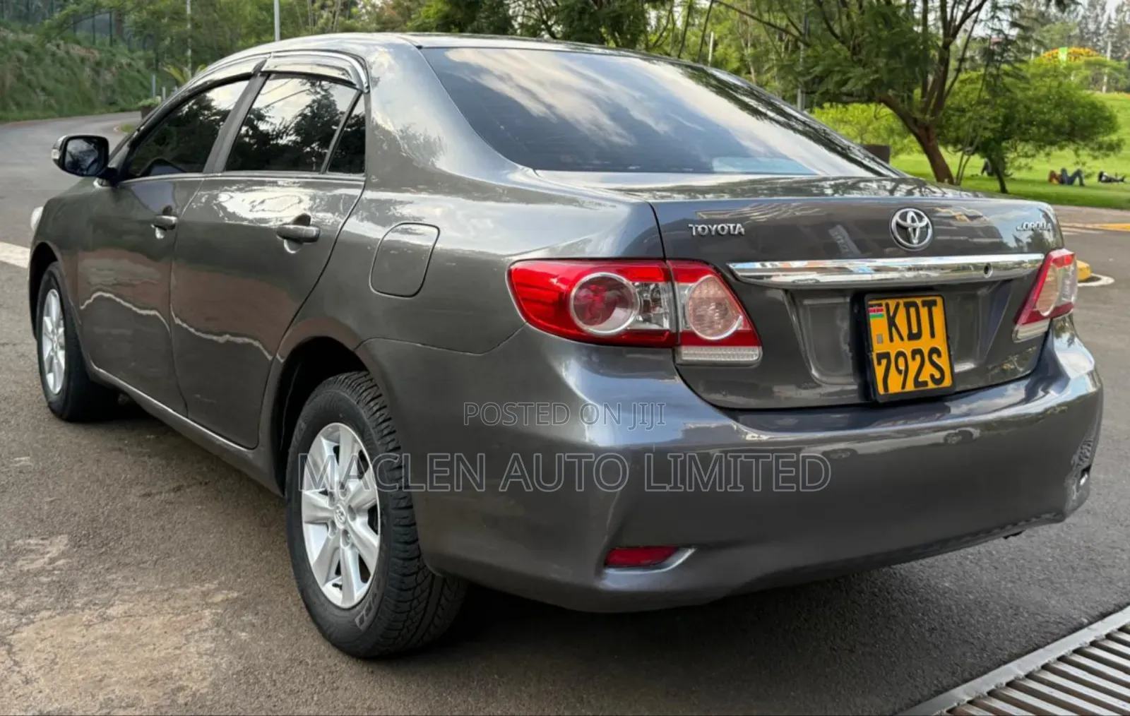 Toyota Corolla 2012 Gray
