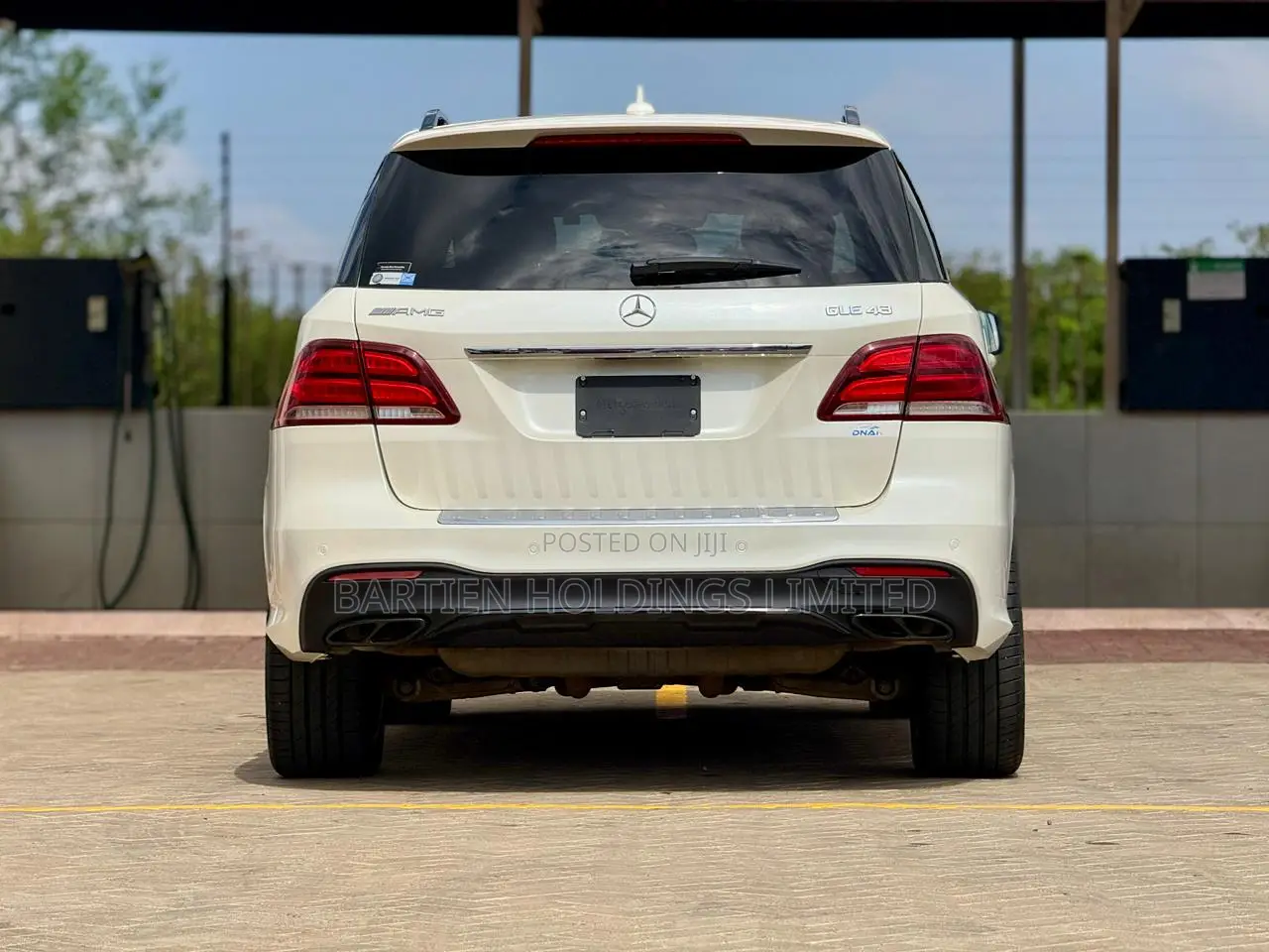 Mercedes-Benz GLE-Class AMG GLE 43 4MATIC 2016 White