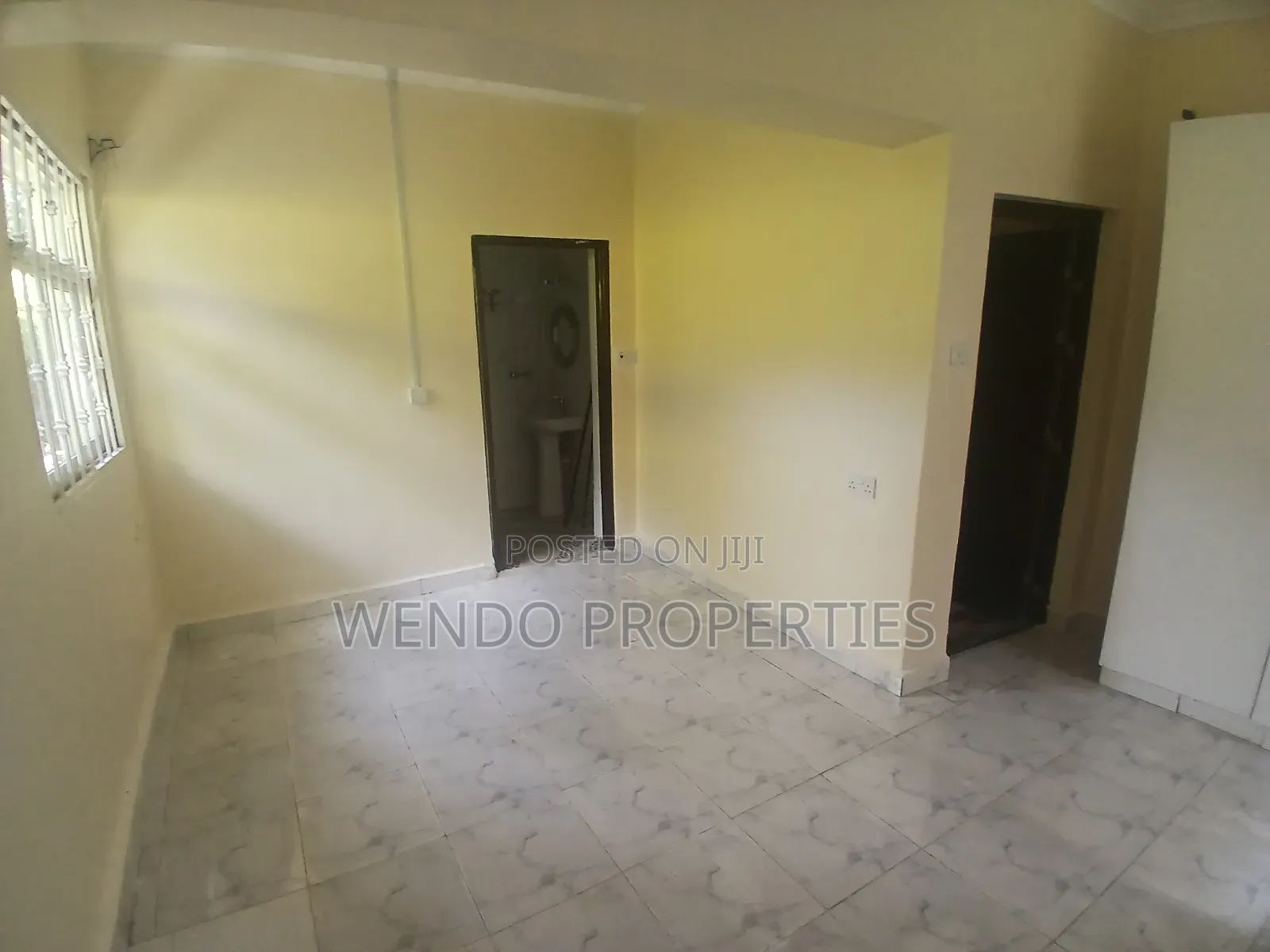 3bdrm Bungalow in Karen C for rent