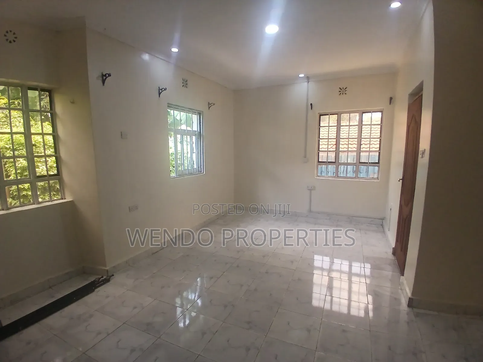 3bdrm Bungalow in Karen C for rent