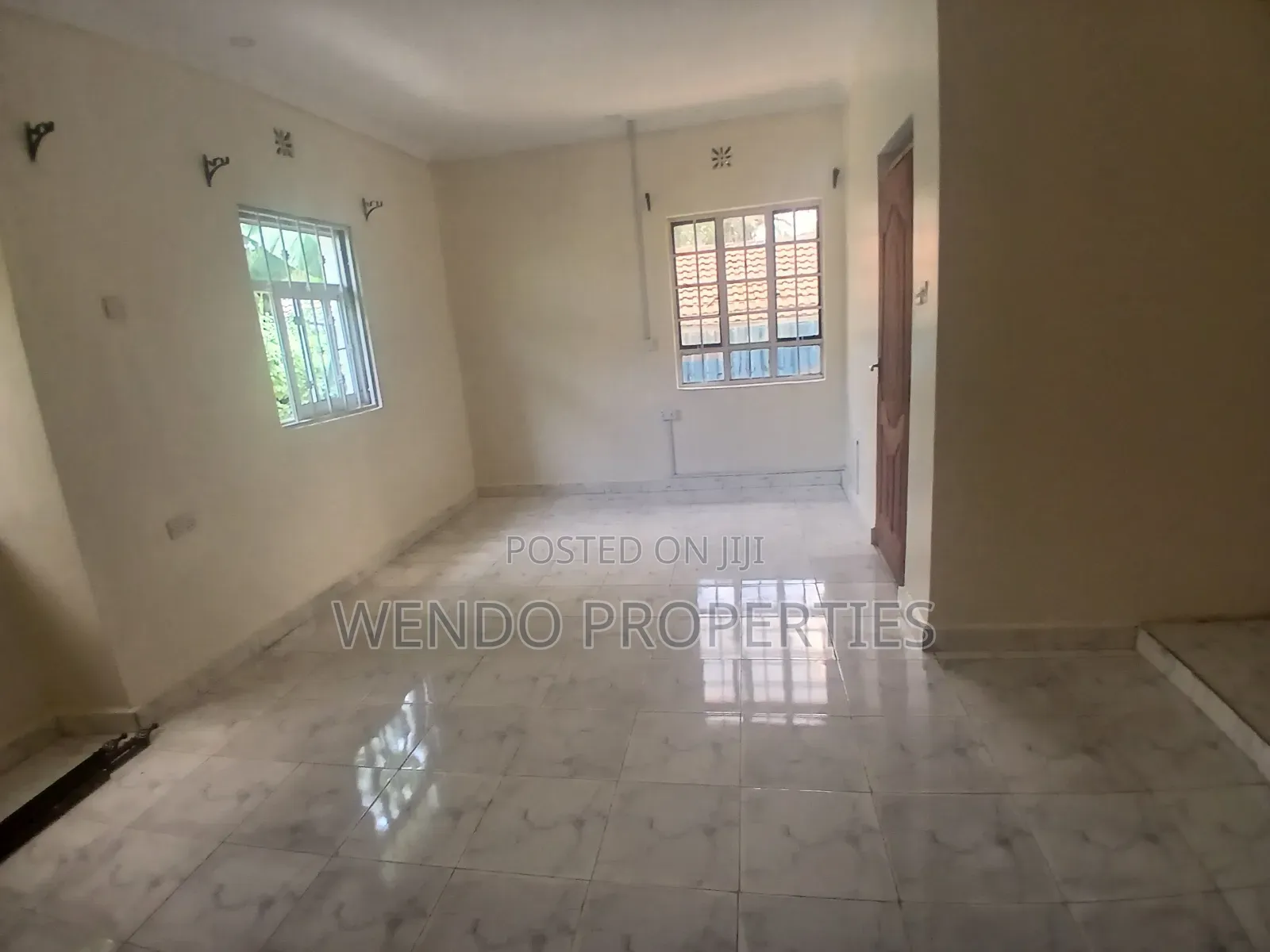 3bdrm Bungalow in Karen C for rent