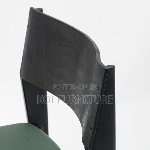 Home Chairs; Plastic Armless Home Visitor Seats - thumbnail 8