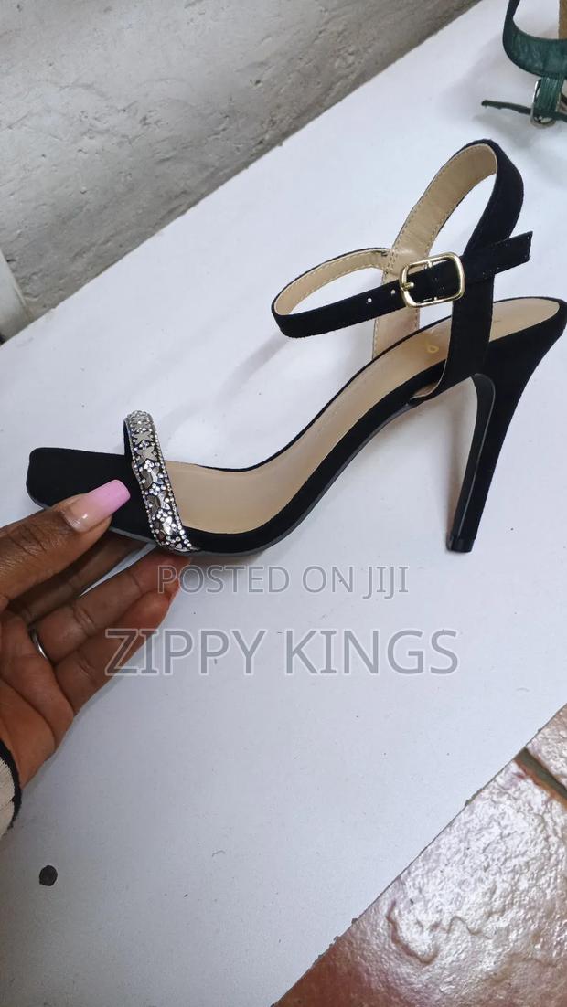 Ladies Heels - thumbnail 2