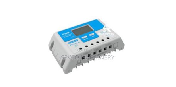 Heavy Duty Digital Solar Charge Controller 10ah - main view