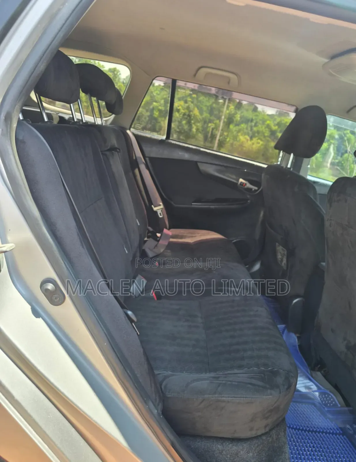 Toyota Corolla Fielder 2010 Silver