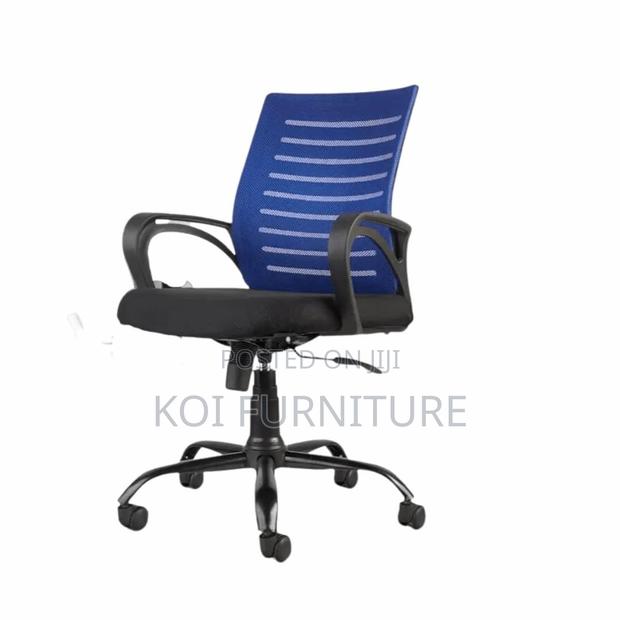 Office Chairs; Clerical Mesh Chair With Blue Backrest - thumbnail 3