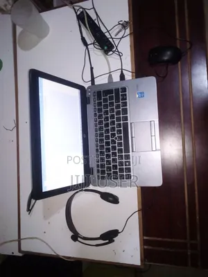 Laptop HP EliteBook 820 G3 8GB Intel Core i5 HDD 500GB
