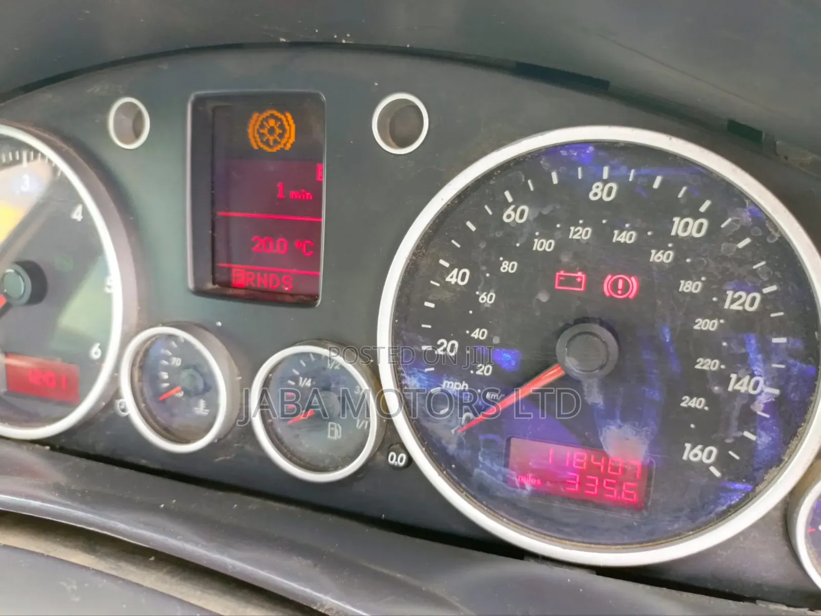 Volkswagen Touareg 2004 Gray