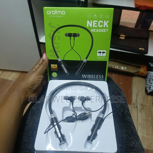 Oramo Bluetooth Wireless Neckband
