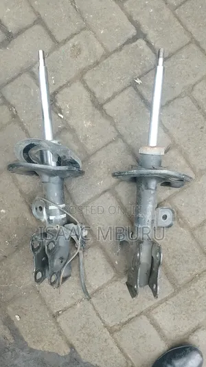 Front Toyota Prius 2016 Shocks