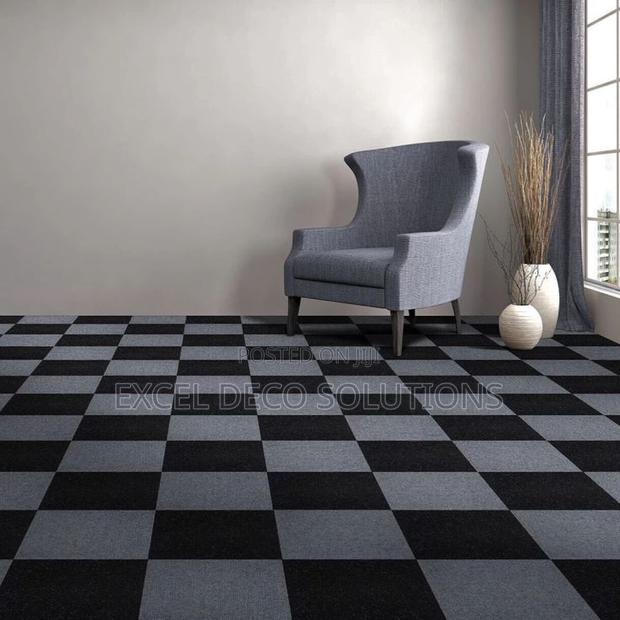 Office Flooring Solution – Plain Carpet Tiles for Professional Spaces