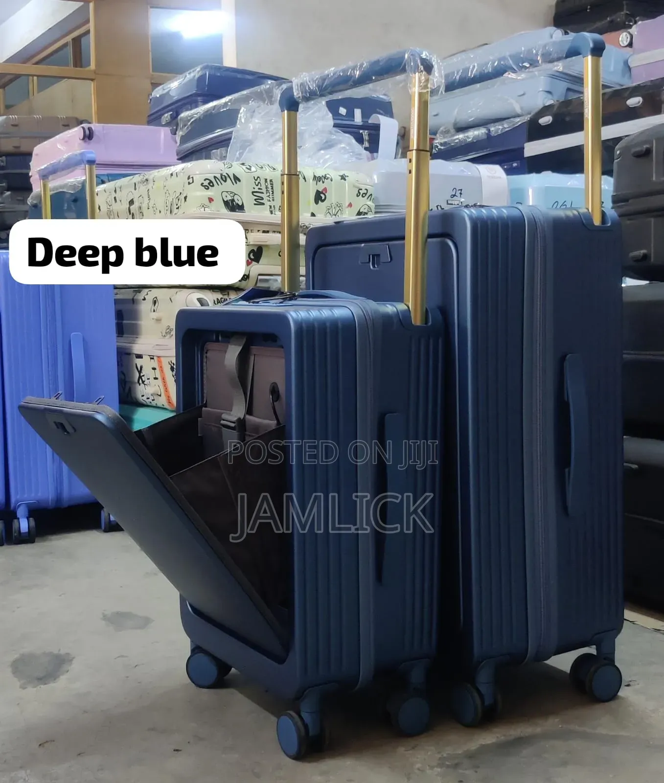 Deep Blue Travel Companion – 2pcs Suitcase Set