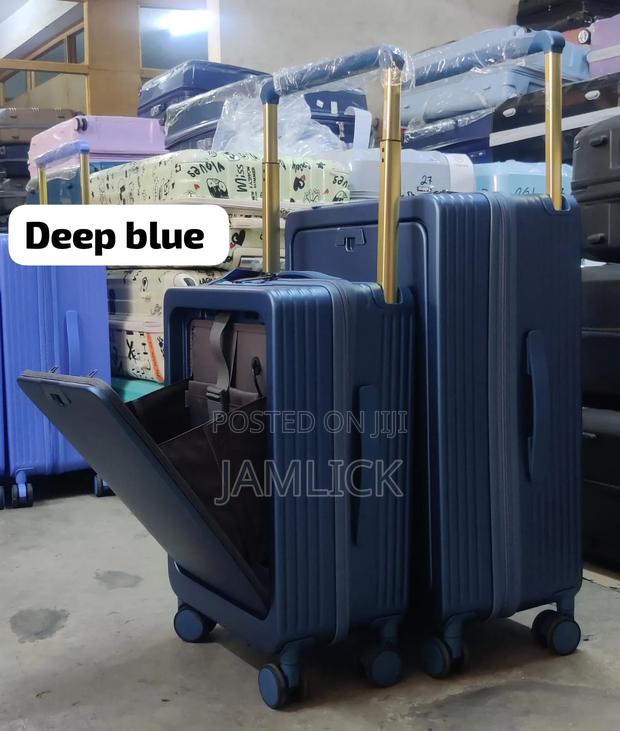 Deep Blue Travel Companion – 2pcs Suitcase Set